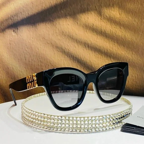 Miu Miu | Accessories | Nwt Miu Miu Muys 1ab5d1 Sunglasses  display picture 3